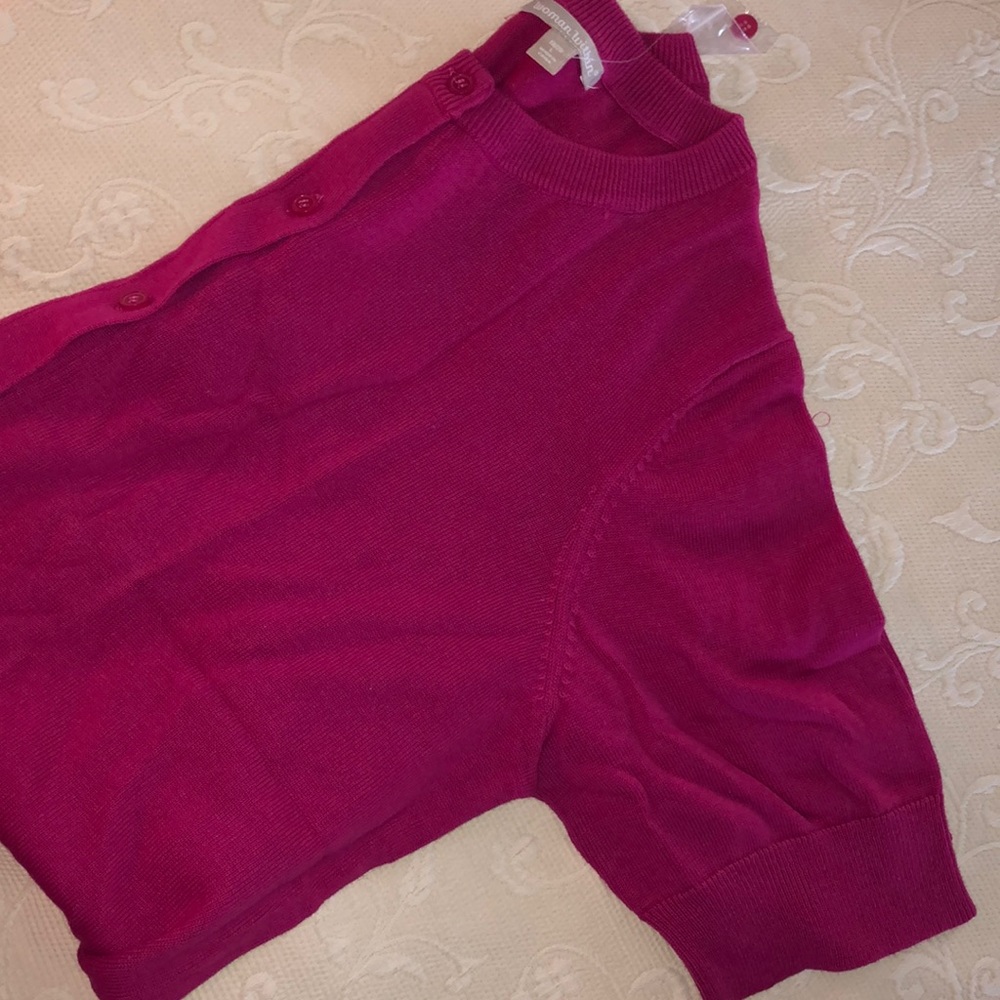Pink short sleeve sweater - brand new in package